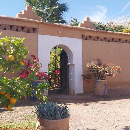 Auberge Bassou Nkob Zewnętrze zdjęcie