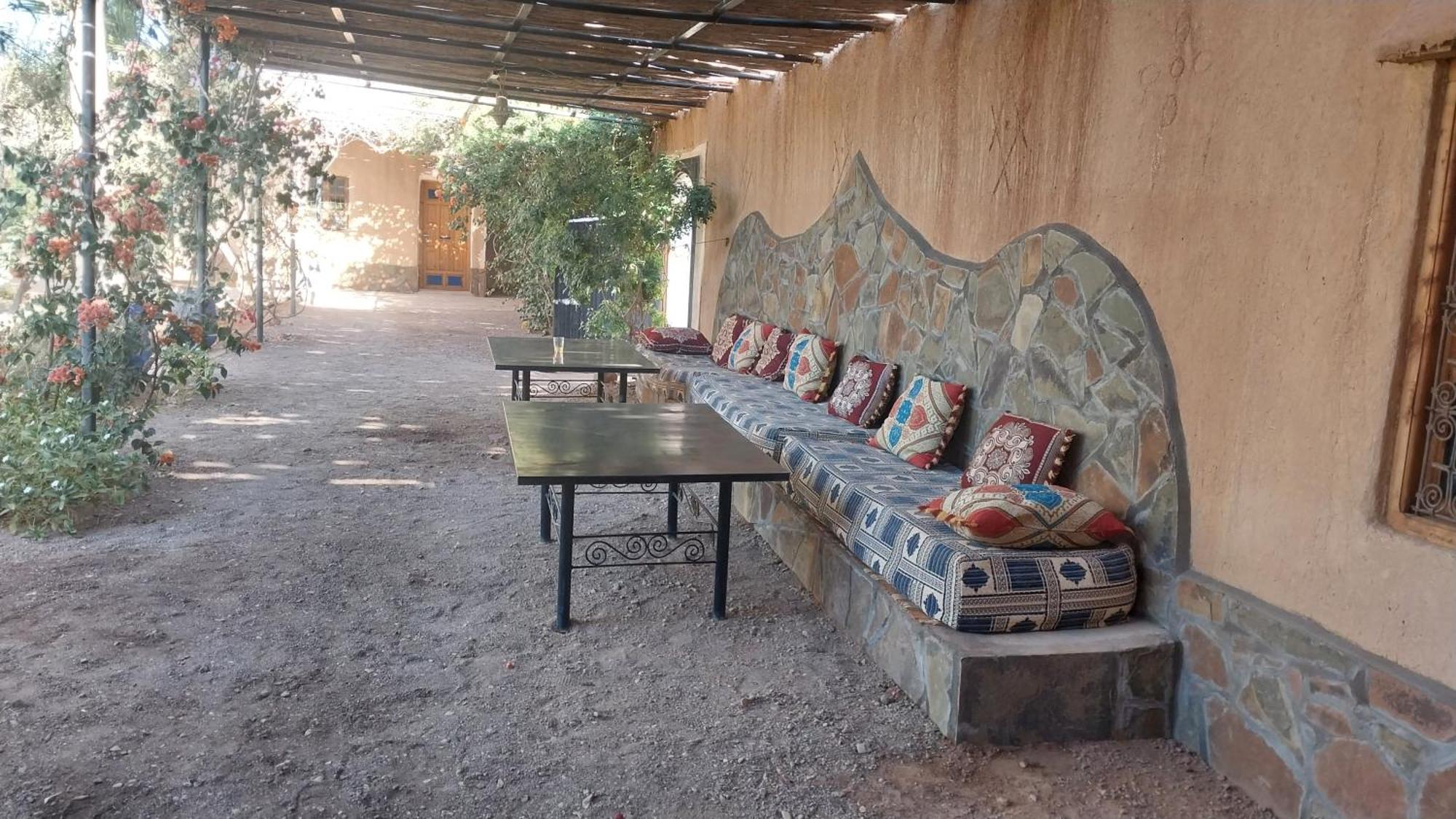 Auberge Bassou Nkob Zewnętrze zdjęcie