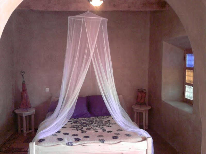 Auberge Bassou Nkob Zewnętrze zdjęcie